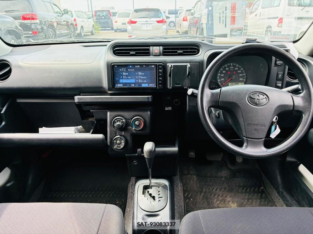Toyota SUCCEED 2019-06 7914964-12