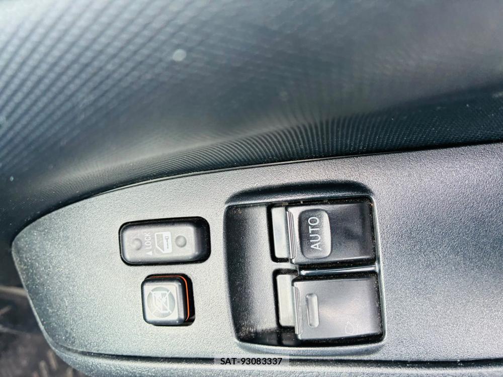 Toyota SUCCEED 2019-06 7914964-21