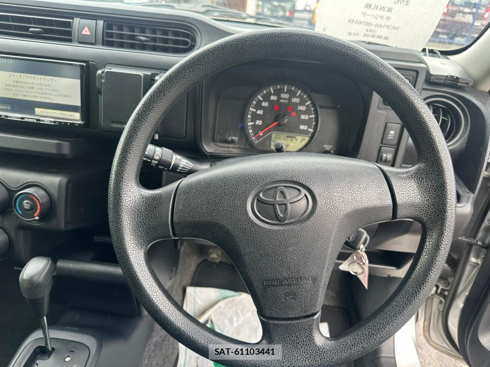 Toyota SUCCEED 2020 1415841-13