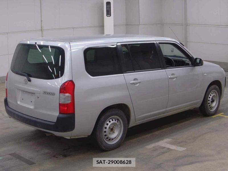 Toyota  2019-03 7349928-1