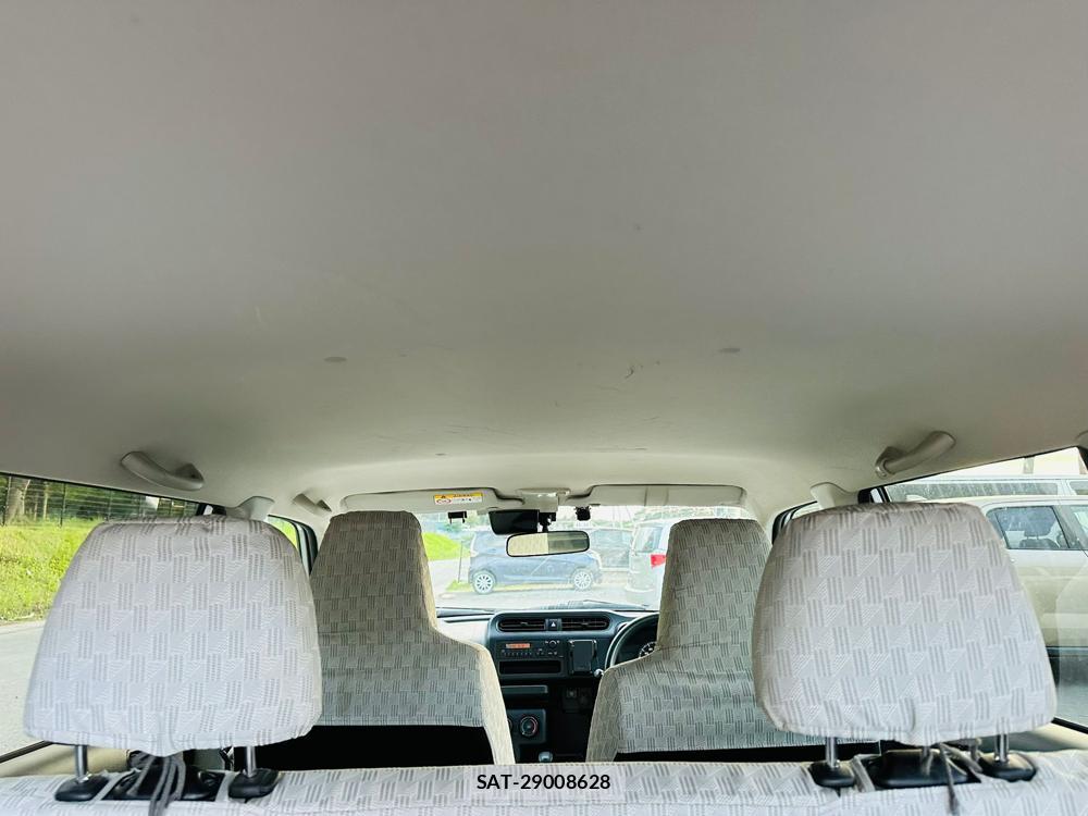 Toyota SUCCEED 2019-03 7349928-24
