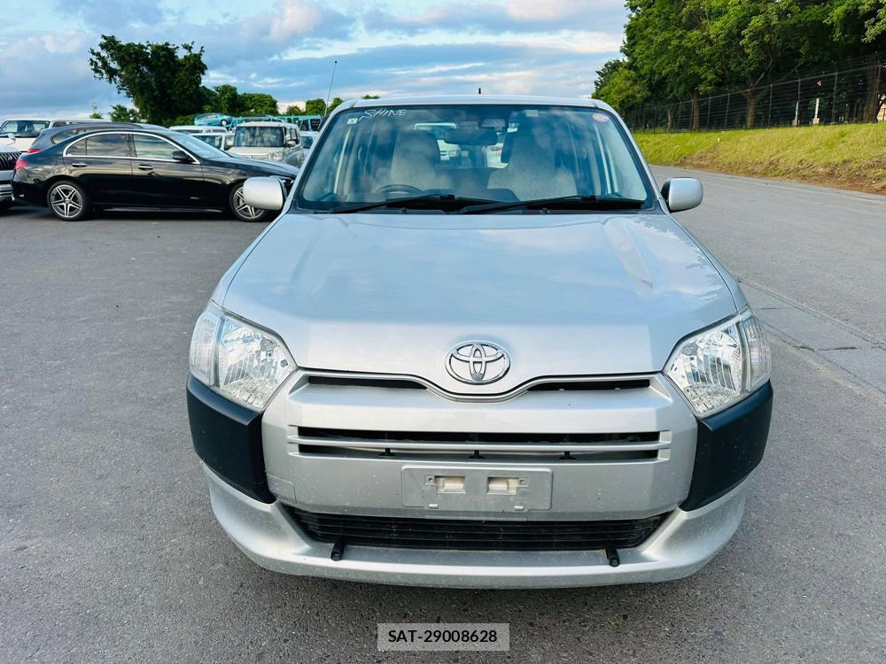 Toyota SUCCEED 2019-03 7349928-7