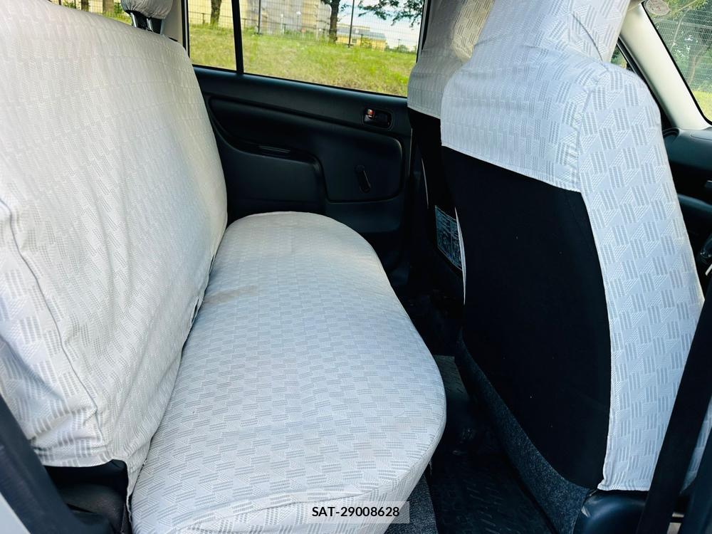 Toyota SUCCEED 2019-03 7349928-8