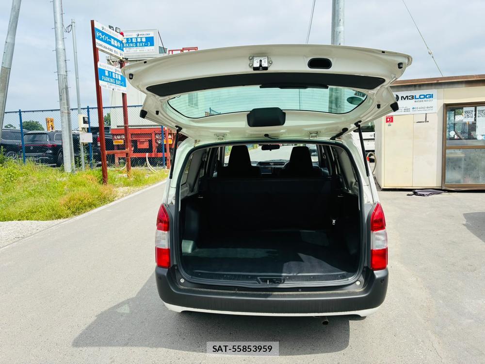 Toyota SUCCEED 2020-04 7632872-26