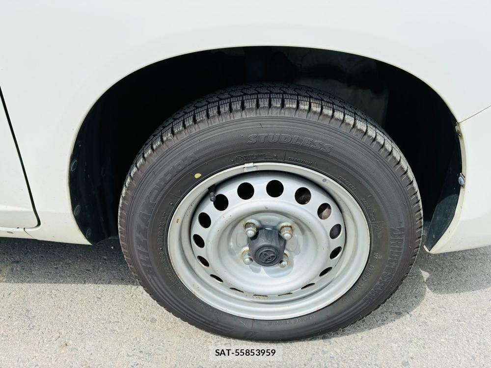 Toyota SUCCEED 2020-04 7632872-28