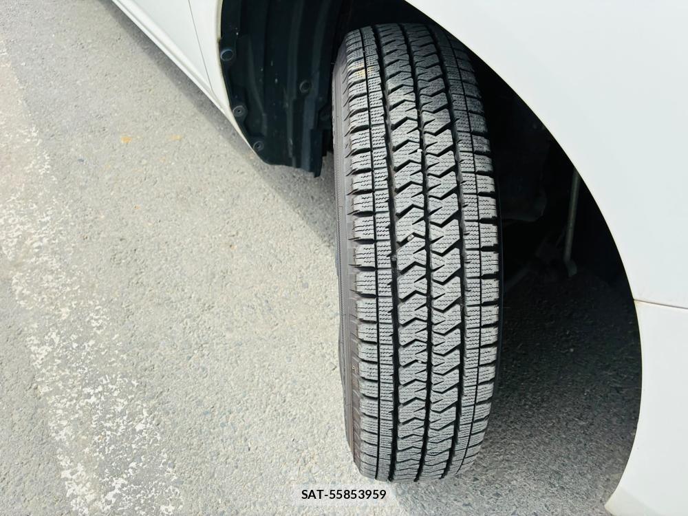 Toyota SUCCEED 2020-04 7632872-31