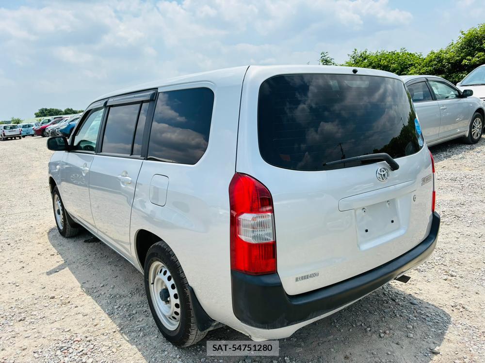 Toyota SUCCEED 2019-04 7736068-2
