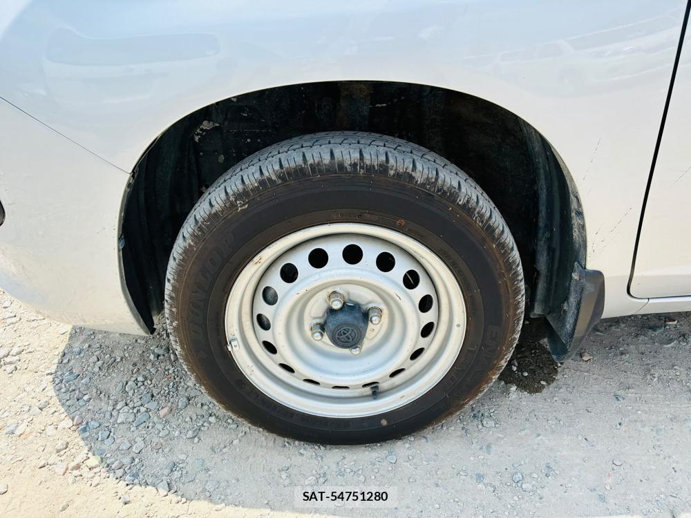 Toyota SUCCEED 2019-04 7736068-29
