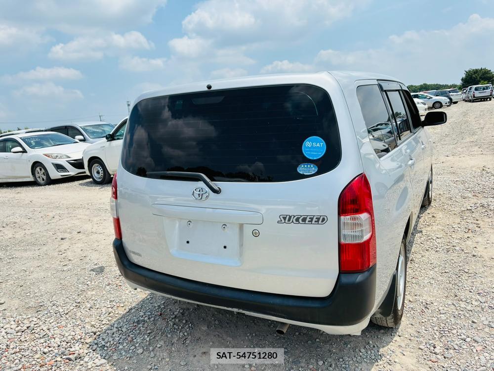 Toyota SUCCEED 2019-04 7736068-4