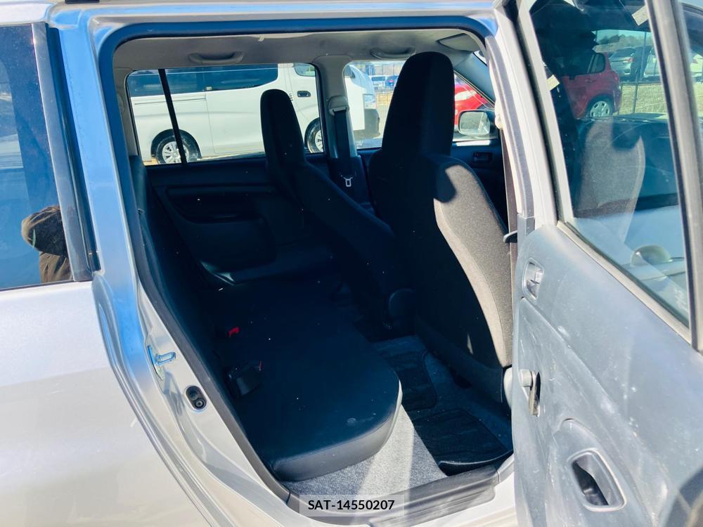 Toyota SUCCEED VAN 2019-03 716357-10