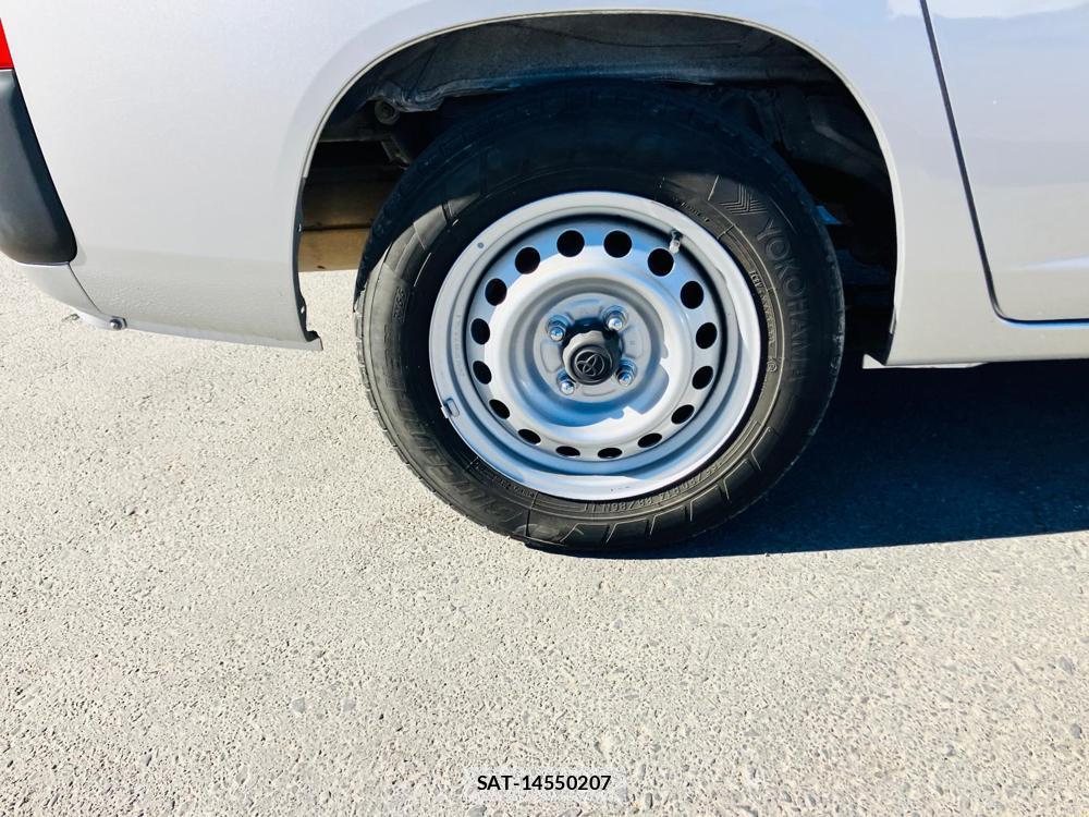 Toyota SUCCEED VAN 2019-03 716357-31