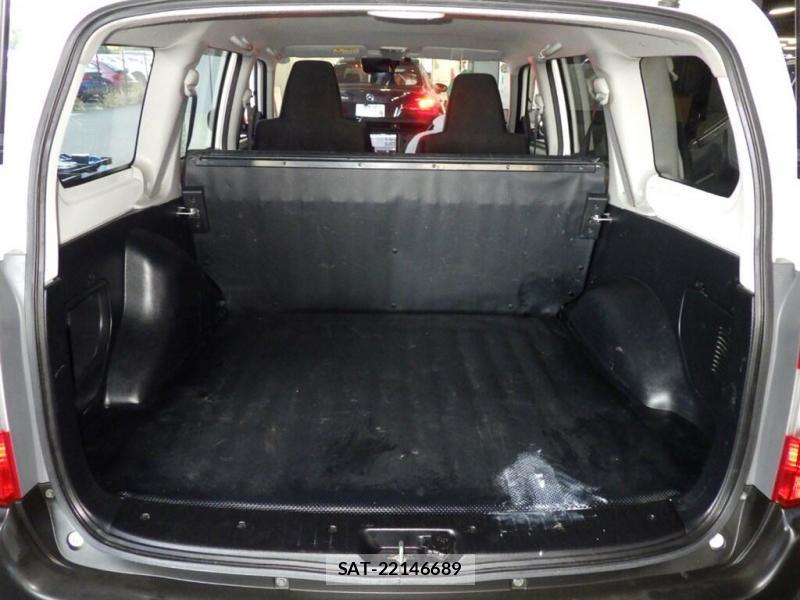 Toyota SUCCEED VAN 2019-19 824643-5