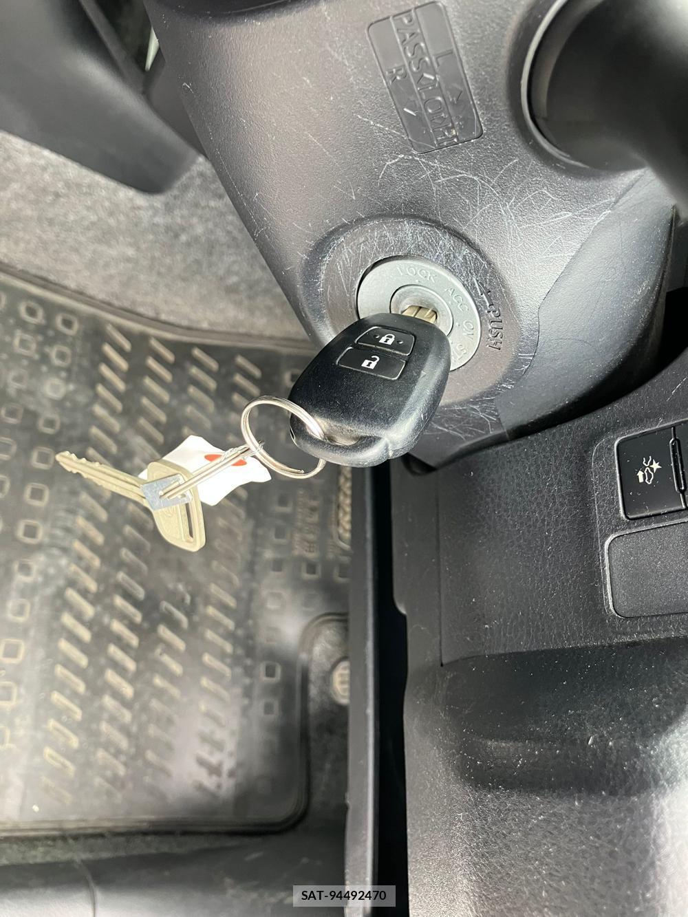 Toyota SUCCEED VAN 2018 976222-23