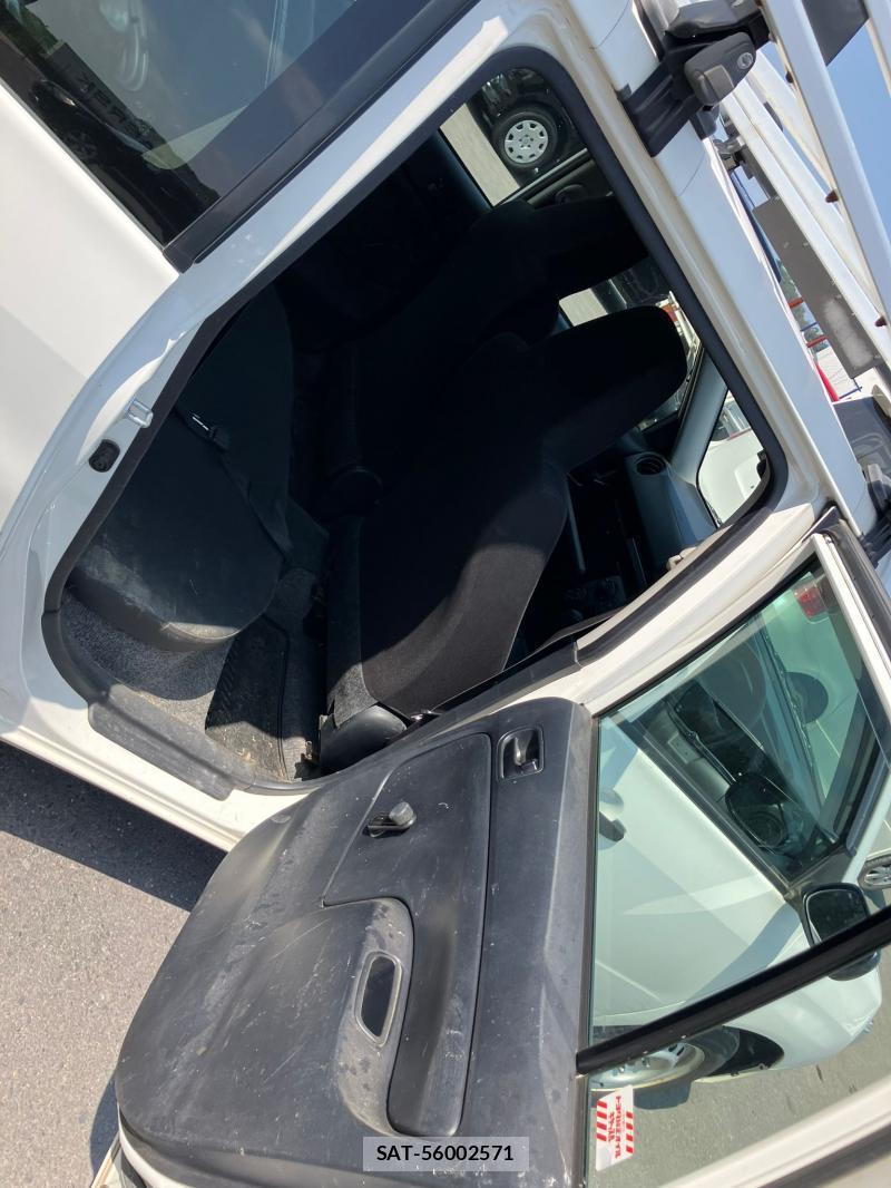 Toyota SUCCEED VAN 2019 1268876-8
