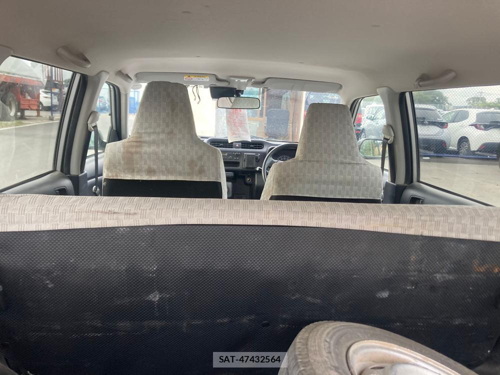 Toyota SUCCEED VAN 2018 1284224-25