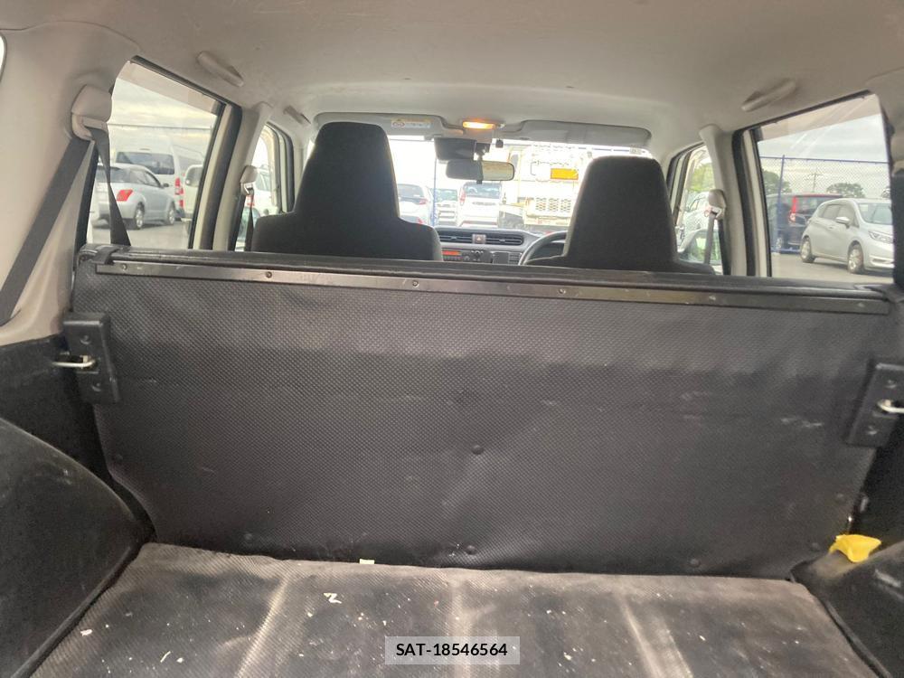 Toyota SUCCEED VAN 2019-09 1311440-26