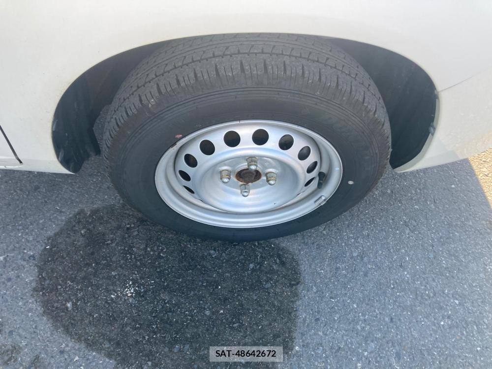 Toyota SUCCEED VAN 2019-08 1329129-32