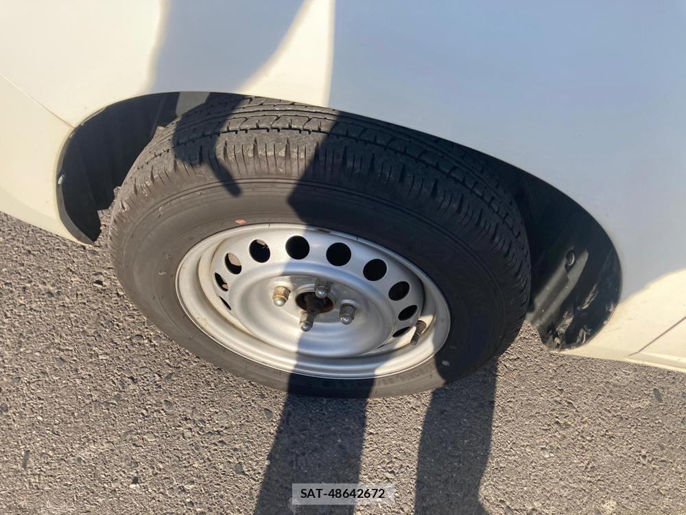 Toyota SUCCEED VAN 2019-08 1329129-33