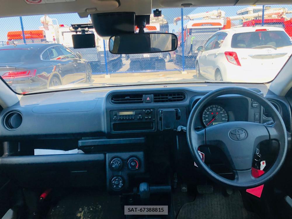 Toyota SUCCEED VAN 2019 3923843-12