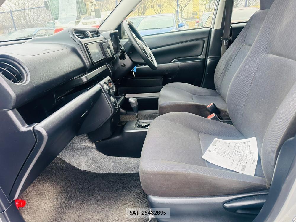 Toyota SUCCEED VAN 2019-04 4623574-10