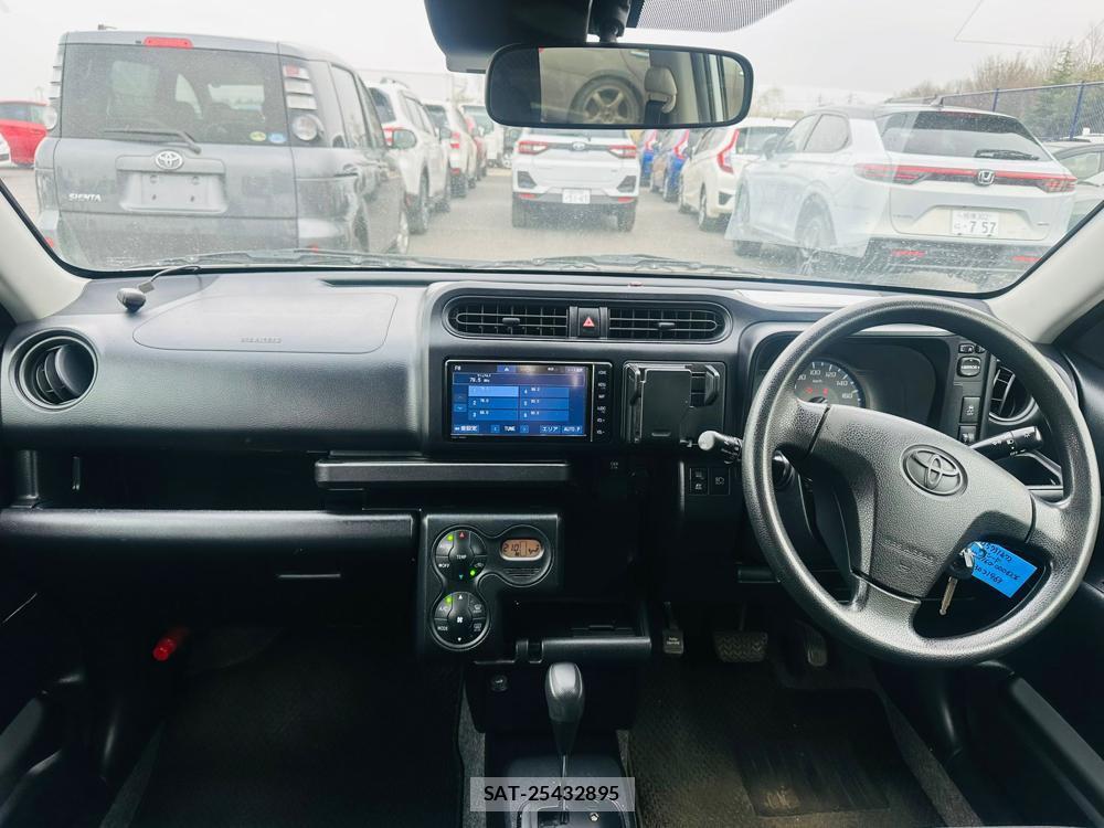 Toyota SUCCEED VAN 2019-04 4623574-12