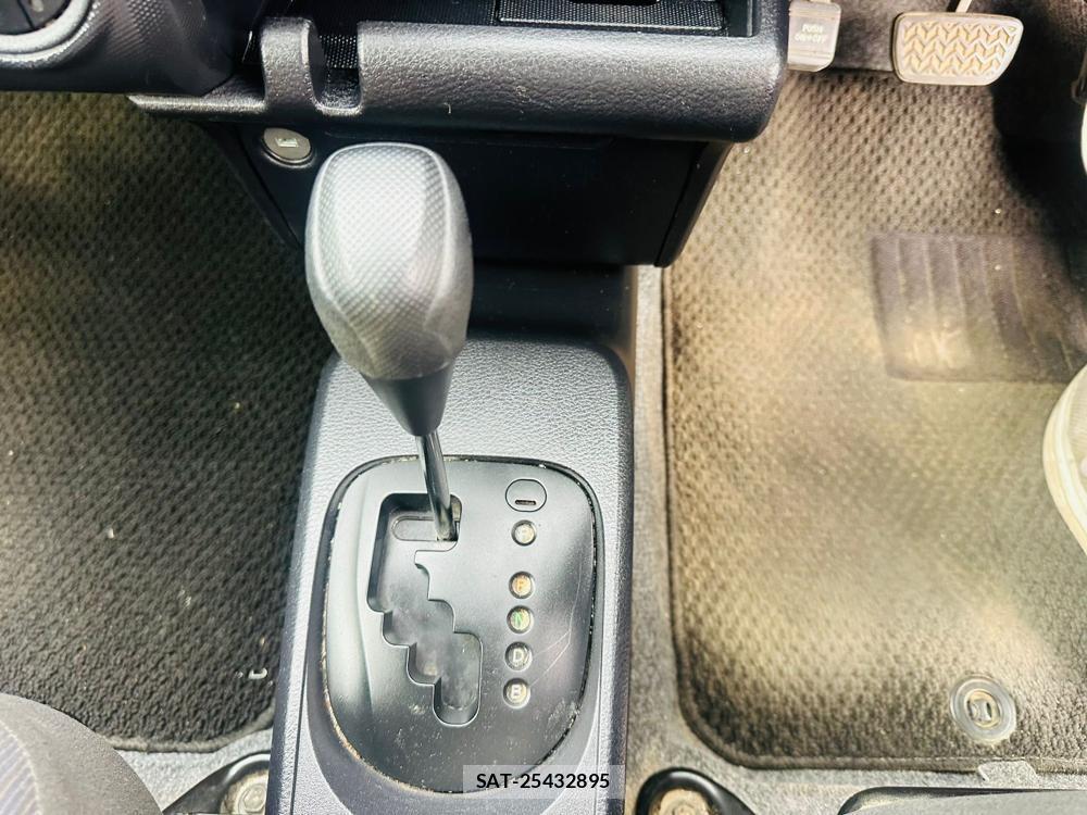 Toyota SUCCEED VAN 2019-04 4623574-20