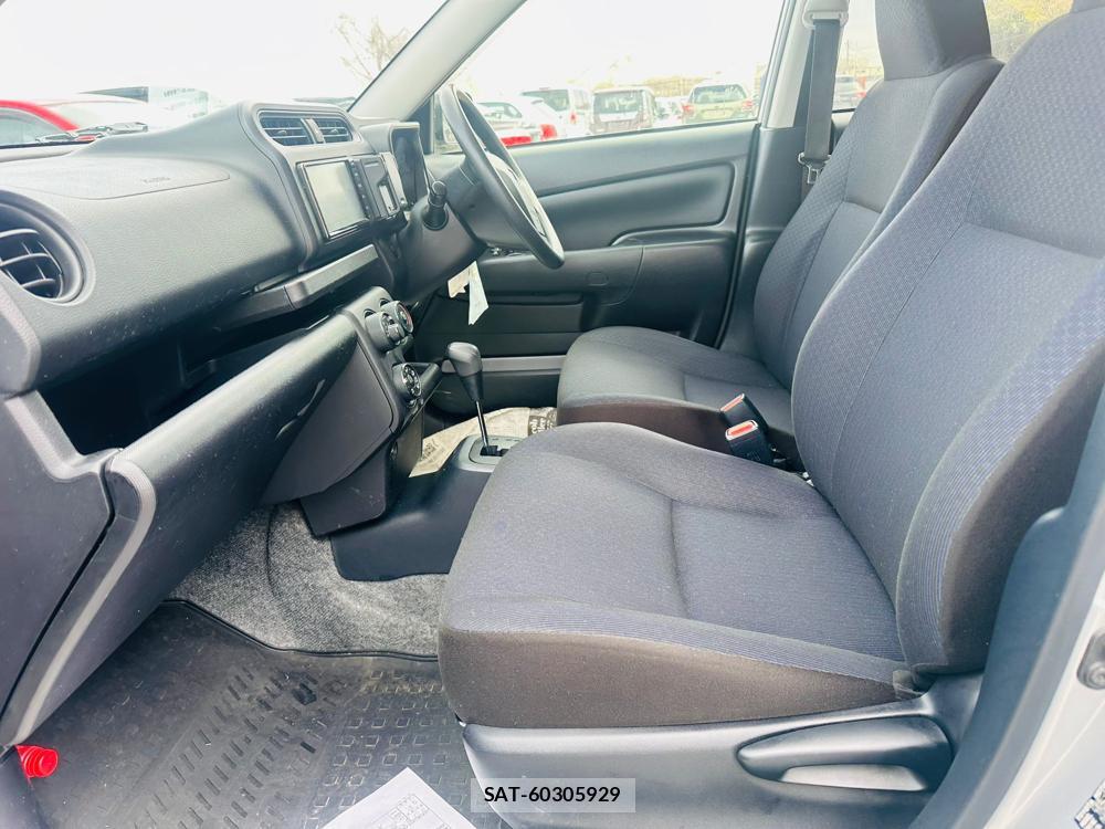 Toyota SUCCEED VAN 2020 4490330-10