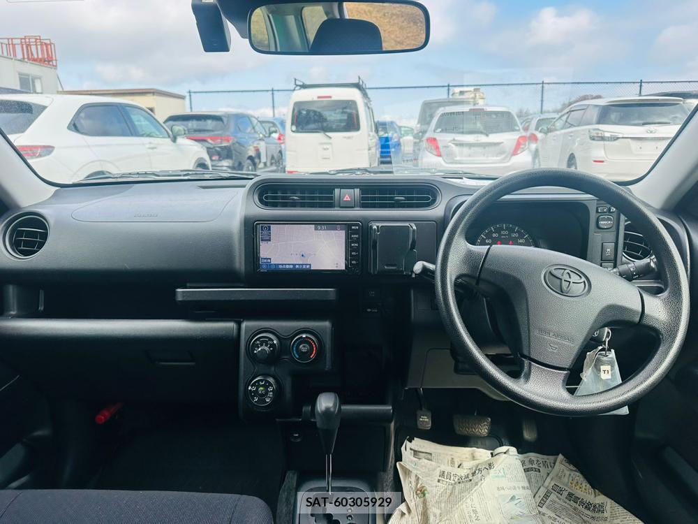 Toyota SUCCEED VAN 2020 4490330-12