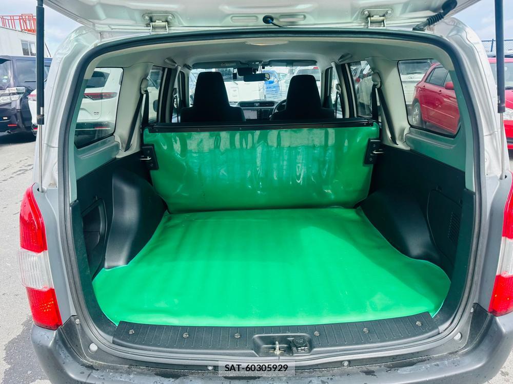 Toyota SUCCEED VAN 2020 4490330-24