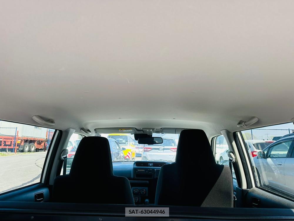 Toyota SUCCEED VAN 2020 5852431-25