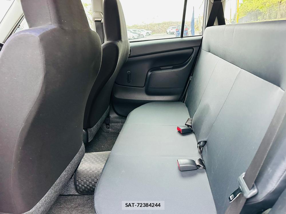 Toyota SUCCEED VAN 2019 5852427-9