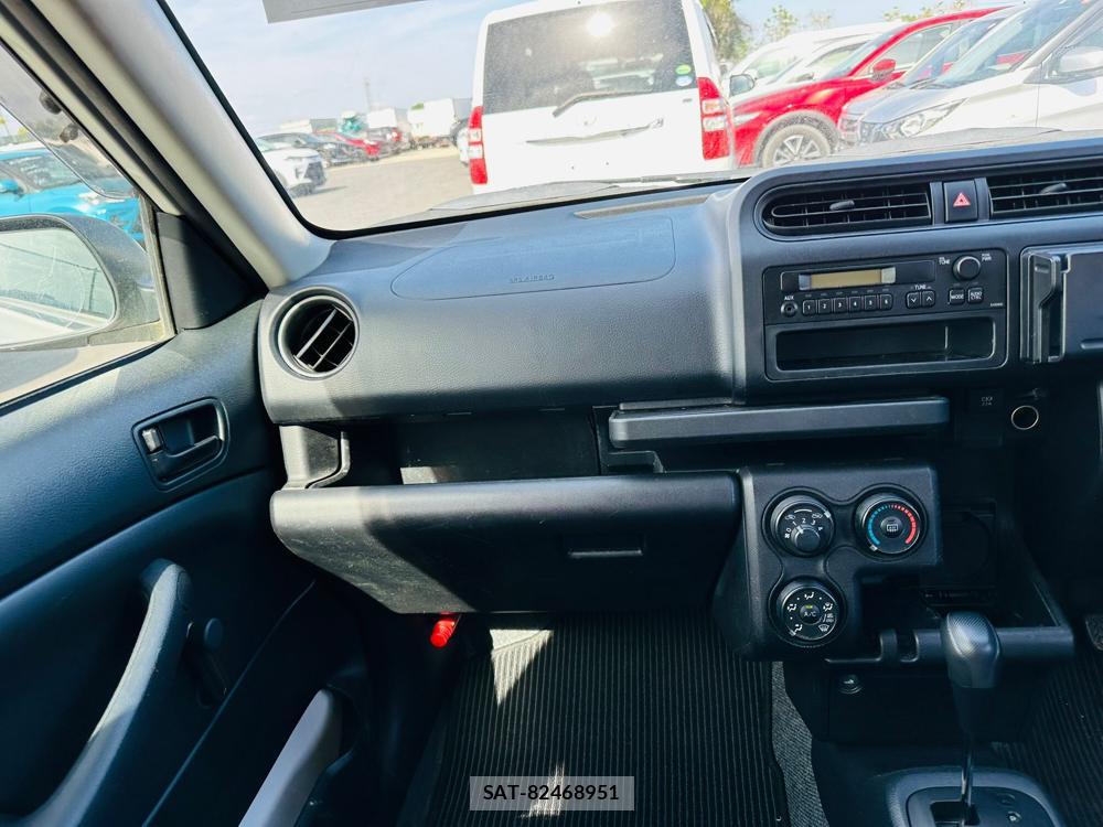 Toyota SUCCEED VAN 2019-03 6206836-17
