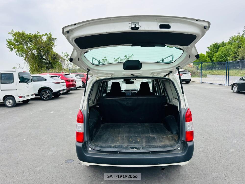 Toyota SUCCEED VAN 2019-03 6162564-27