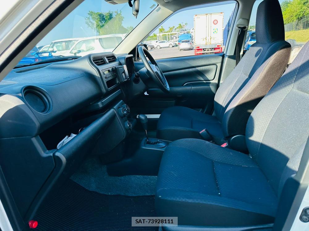 Toyota SUCCEED VAN 2019-03 6219005-10
