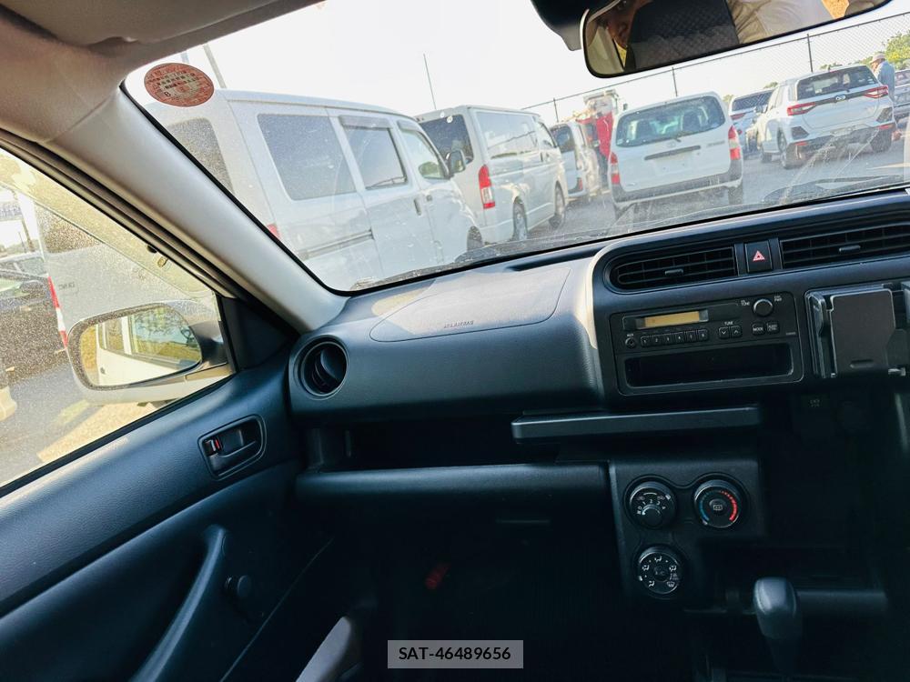 Toyota SUCCEED VAN 2019-09 6206838-16