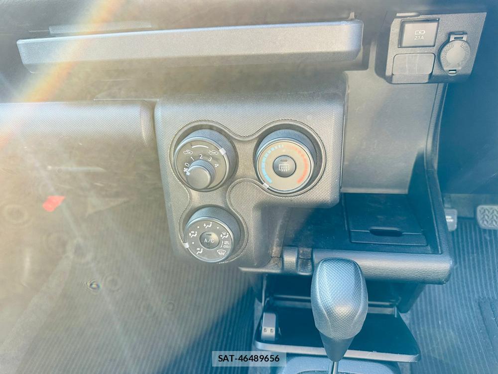Toyota SUCCEED VAN 2019-09 6206838-18