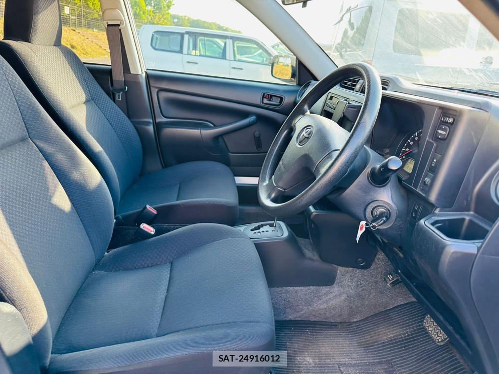 Toyota SUCCEED VAN 2019-07 6219004-11