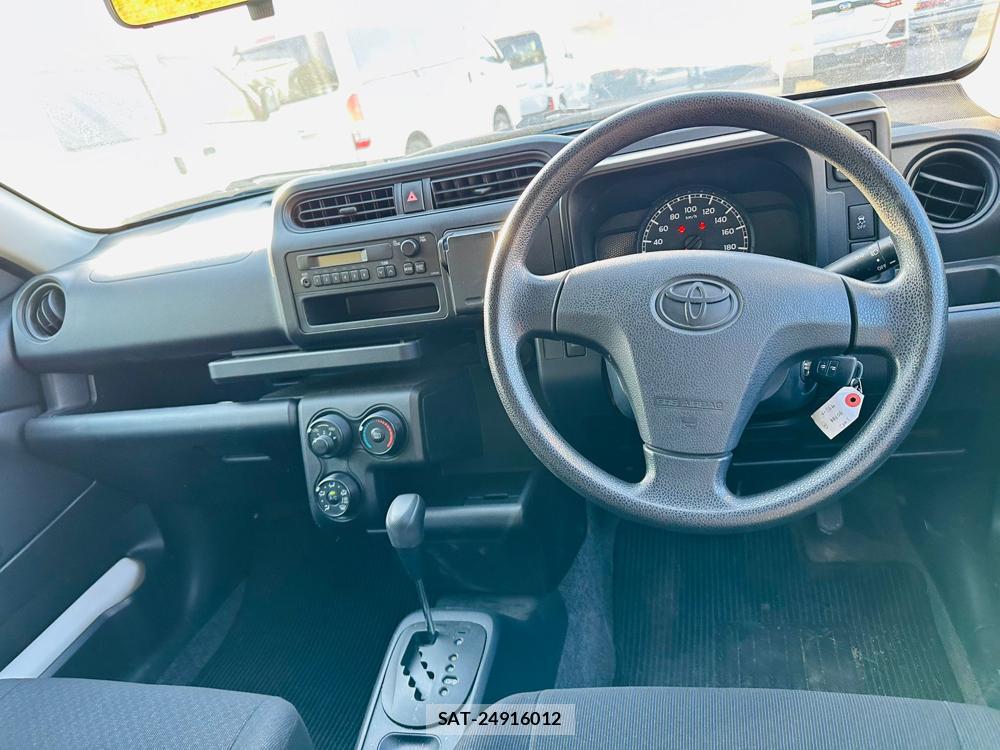 Toyota SUCCEED VAN 2019-07 6219004-13