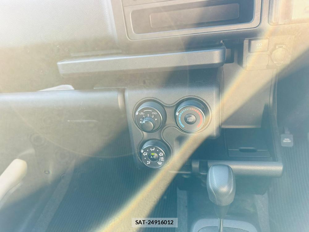Toyota SUCCEED VAN 2019-07 6219004-19