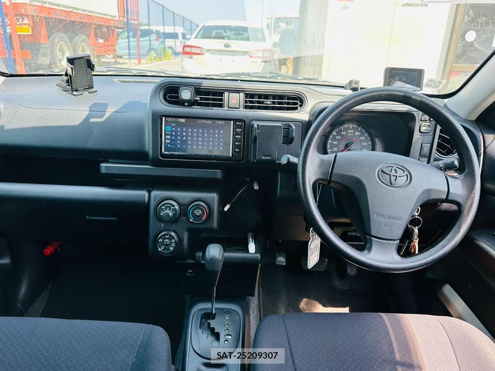 Toyota SUCCEED VAN 2019 6715360-12