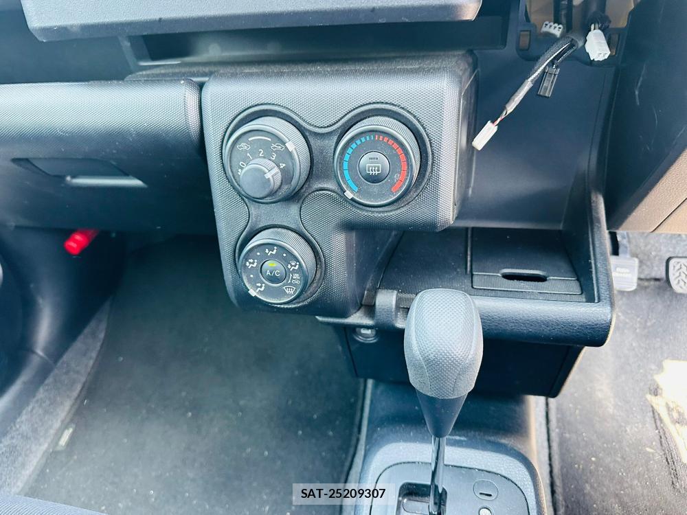 Toyota SUCCEED VAN 2019 6715360-19