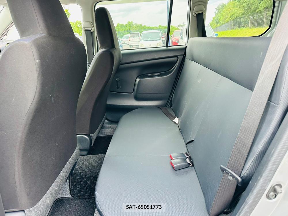 Toyota SUCCEED VAN 2019 7193939-9