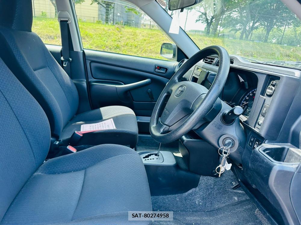 Toyota SUCCEED VAN 2020-04 7351406-11
