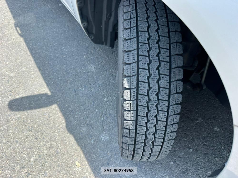 Toyota SUCCEED VAN 2020-04 7351406-32