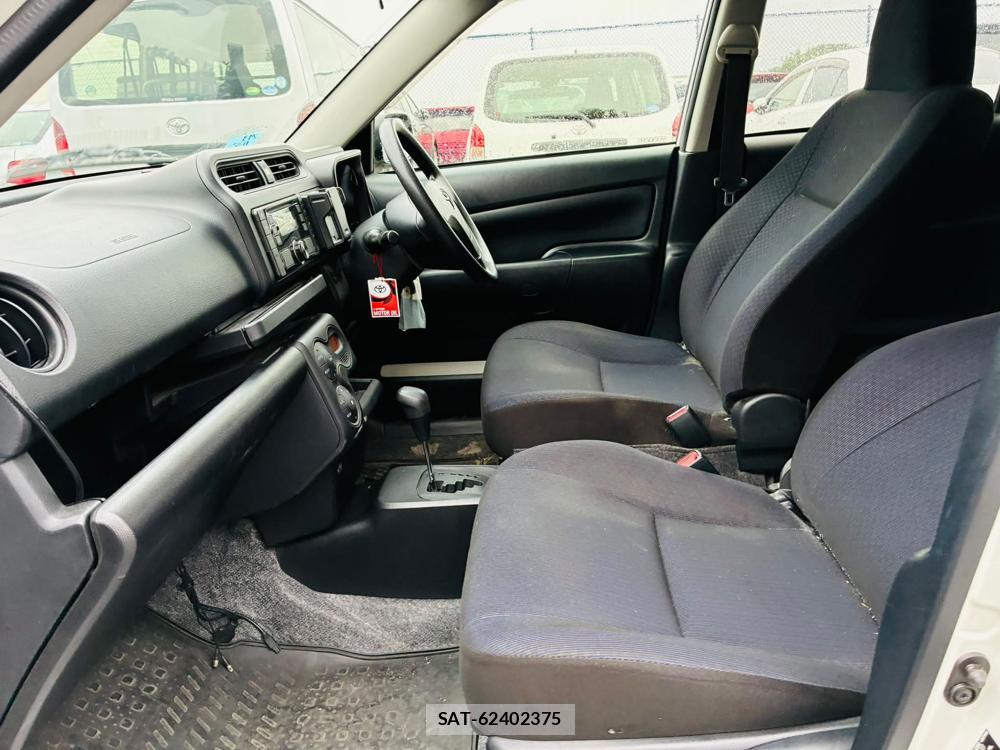 Toyota SUCCEED VAN 2019-04 7369157-10