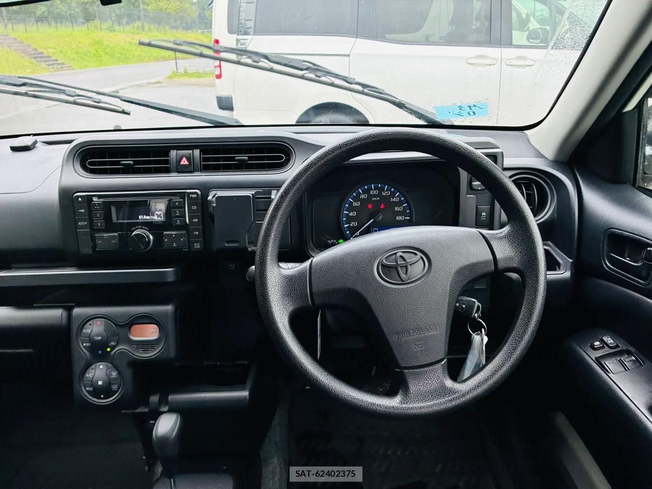 Toyota SUCCEED VAN 2019-04 7369157-13