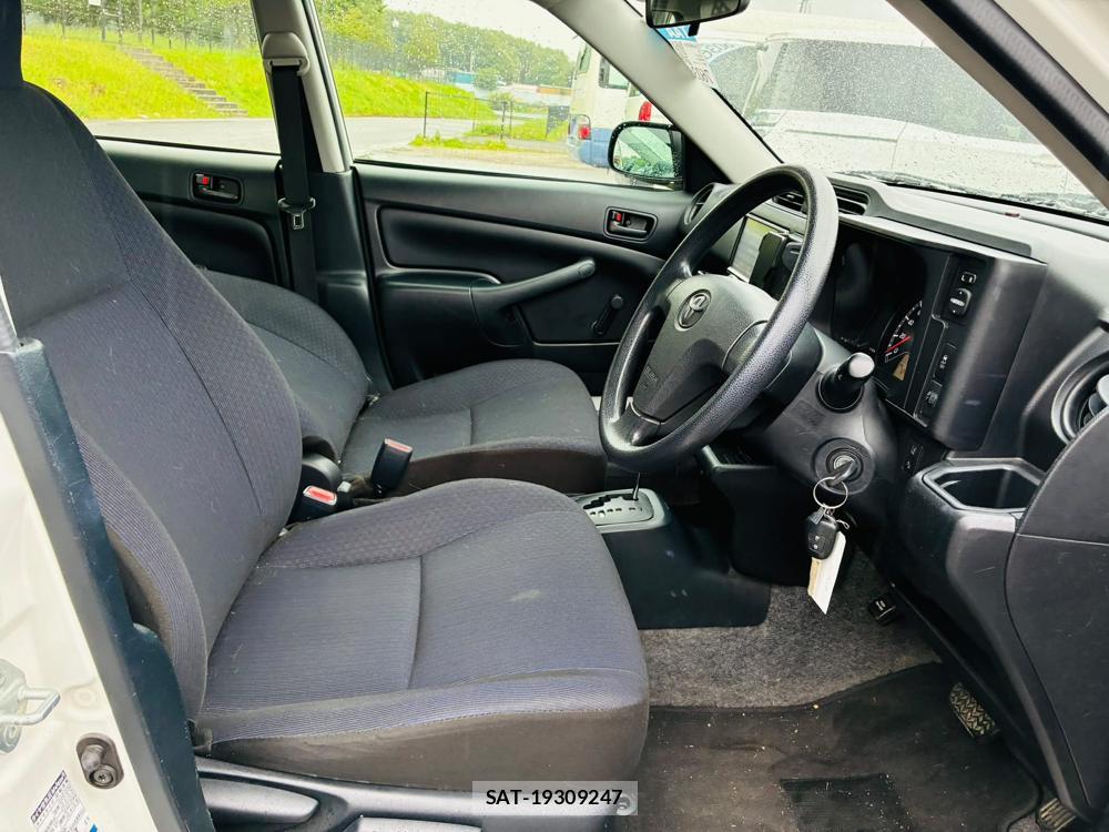 Toyota SUCCEED VAN 2020-03 7369161-11