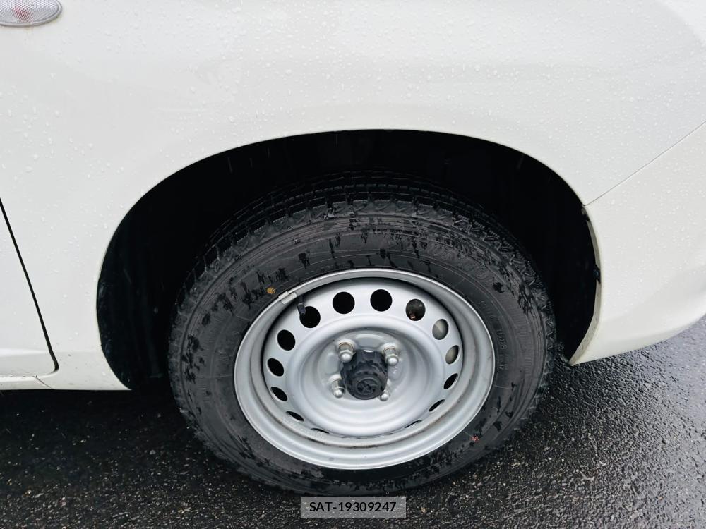 Toyota SUCCEED VAN 2020-03 7369161-28