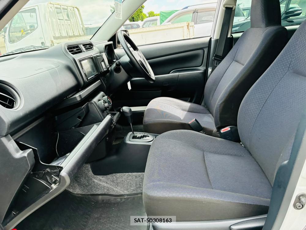 Toyota SUCCEED VAN 2020-04 7369159-10