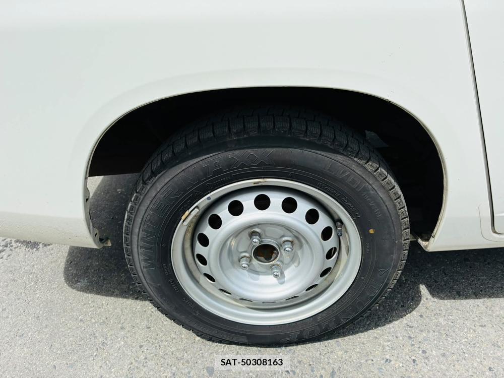 Toyota SUCCEED VAN 2020-04 7369159-27
